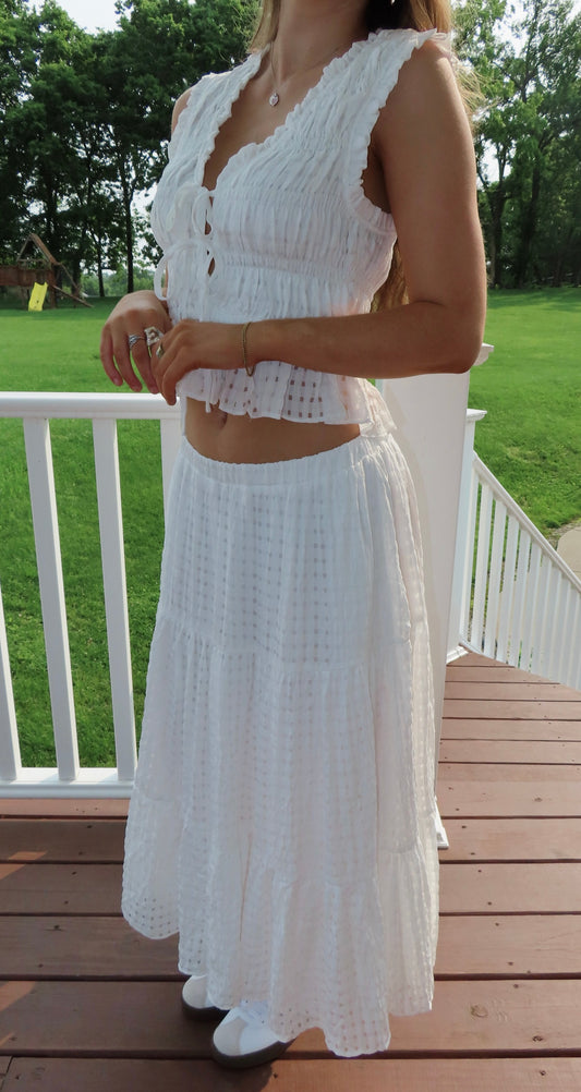 Savannah White Ruffle Set