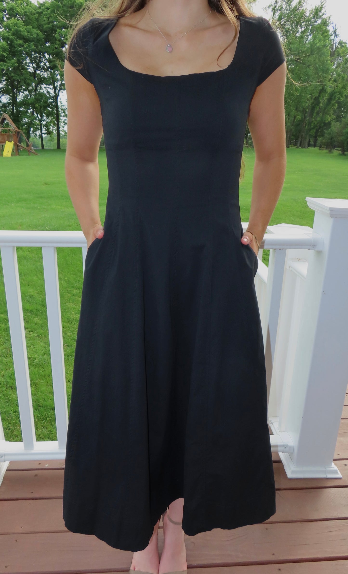 Black Cap Sleeve Maxi Dress